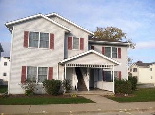 211 Stonewall Court, Nappanee, IN 46550