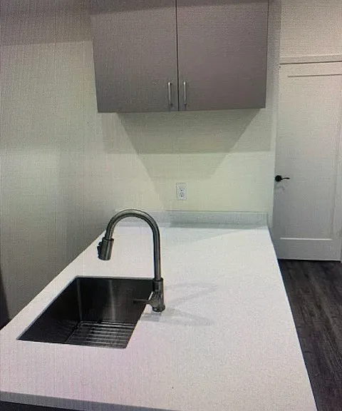 898 Guadalupe St — Photo 18