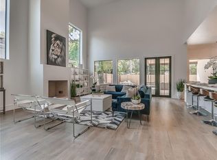 1110 Hemstead Pl, Nichols Hills, OK 73116