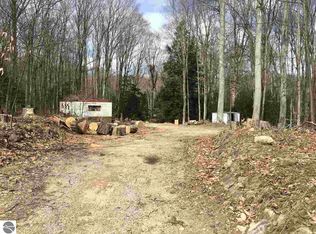 145 Forest Trl, Leroy, MI 49655