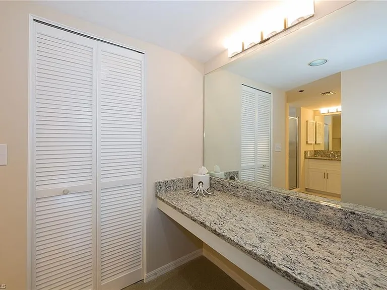 5550 Heron Point Dr #802 — Photo 11