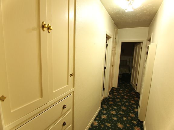 4th image of 3235 Dorchester Ave