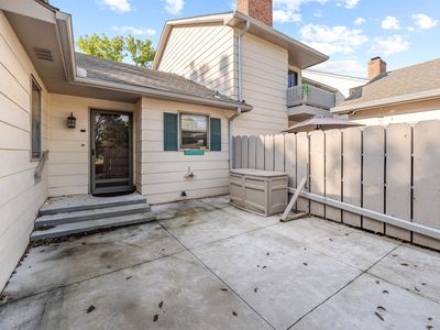 1358 Parkwood Dr, Salina, KS, 67401