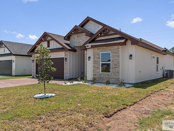 2nd image of 2405 Blue Sky Dr