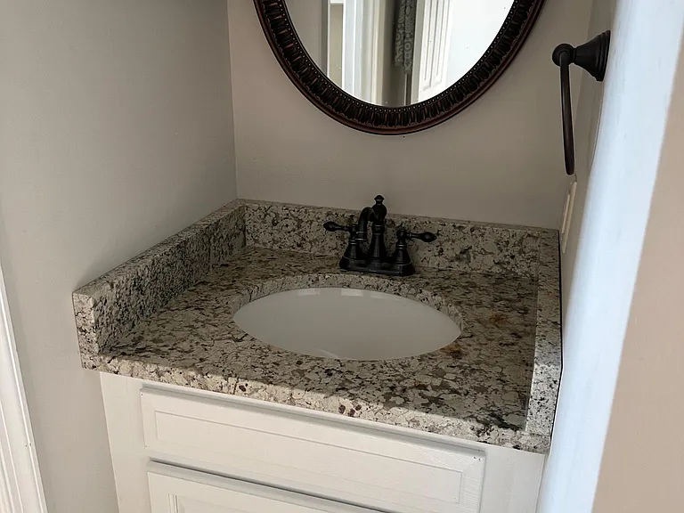 9 Delano Dr — Photo 11