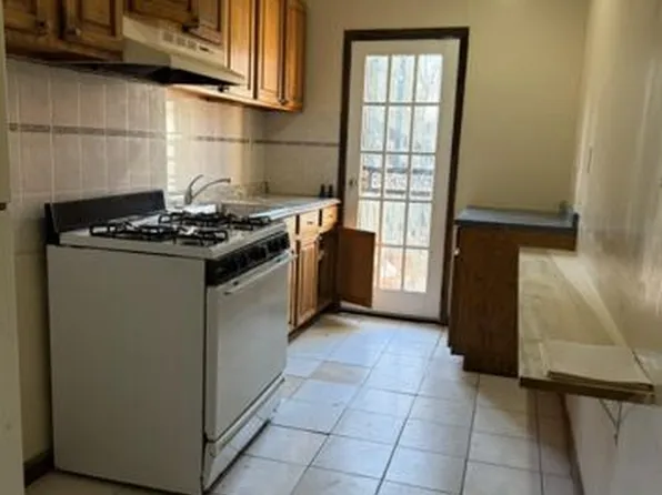 (undisclosed Address), Brooklyn, NY 11236