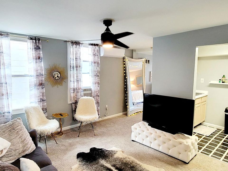 1st image of 1017 Saint Gregory St #2