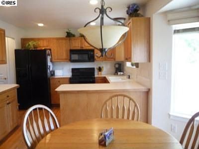 4th image of 1662 55th Ave