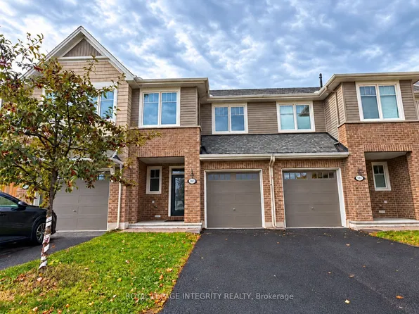 383 Warmstone Dr, Ottawa, ON K2S 0W5