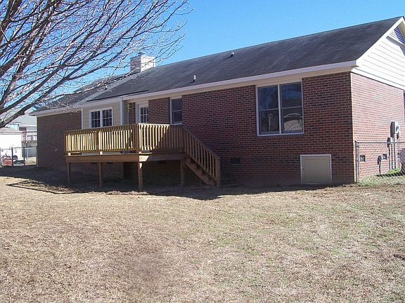 3rd image of 4708 Joyner Ct