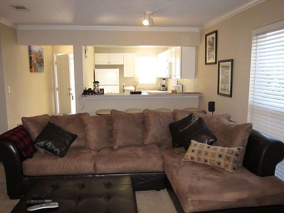 Open living room & kitchen for easy entertaining.