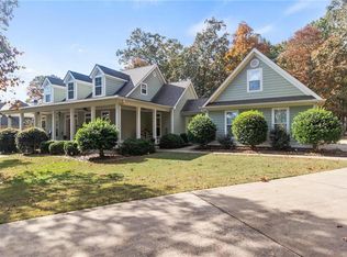 94 Rock House Rdg, Senoia, GA 30276