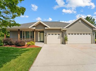 1504 Melissa Ln, New Holstein, WI 53061