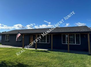 3473 SW 26th St, Redmond, OR 97756