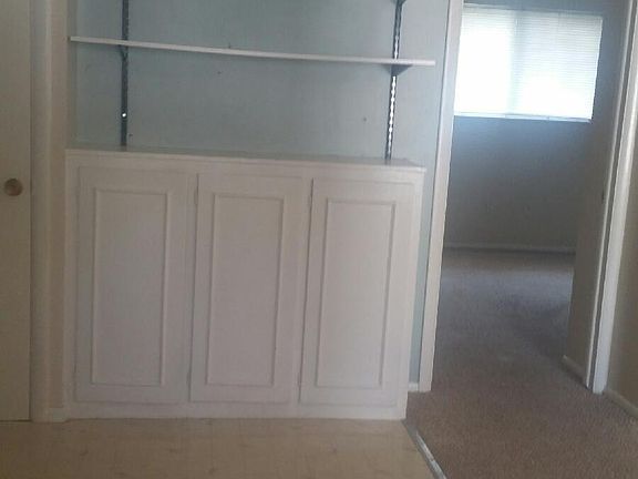 3rd image of 1125 E Ramona Ave APT 6