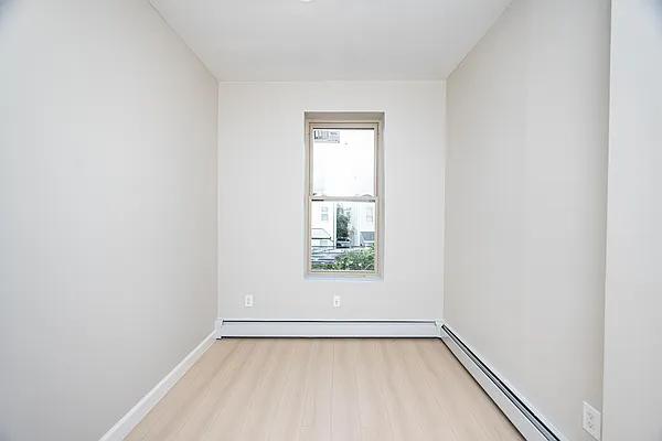 Rented by Oxford Property Group | media 25