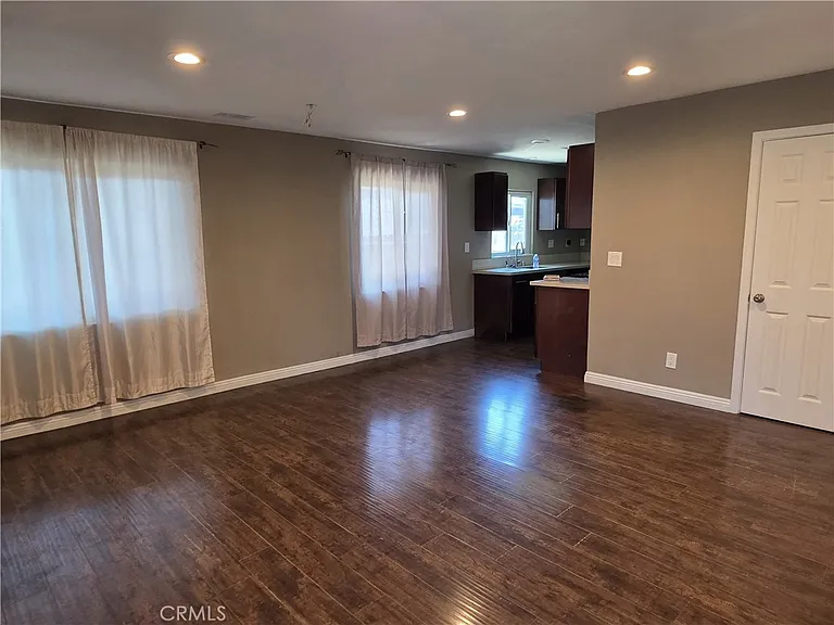 8808 Randolph St — Photo 5