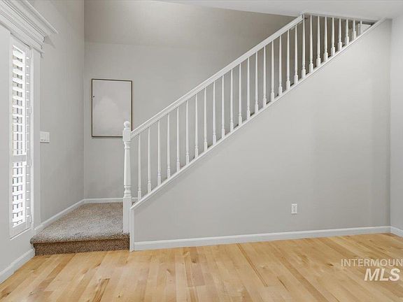 4th image of 3769 N Quenzer Way