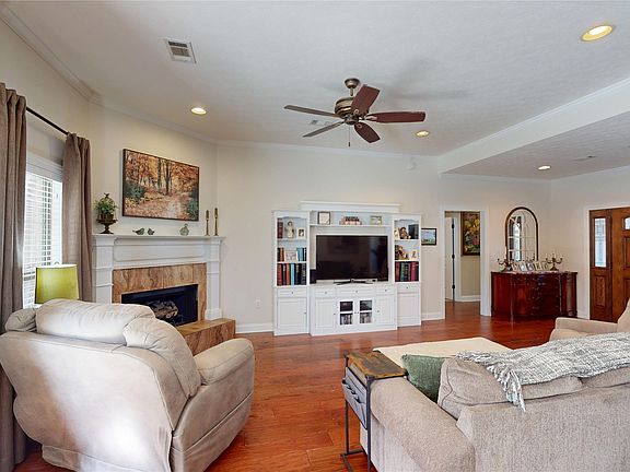 5th image of 3315 Little Rd