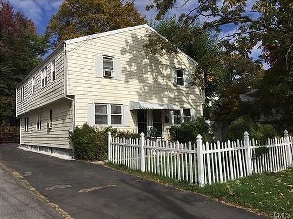 10-12 Amelia Place