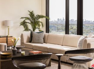 8420 Sunset Blvd #802, West Hollywood, CA 90069
