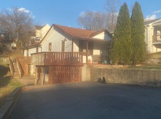 1007 Altavista Ave APT A, Charlottesville, VA 22902