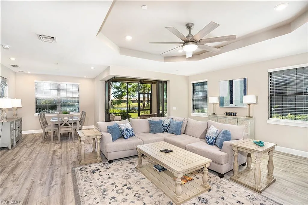 2 bed, 2.5 bath, 1850 sqft, $3,500 — Photo 4