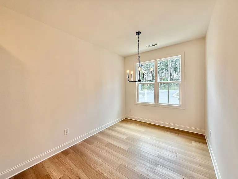 4811 Gossamer Ln #103 — Photo 8