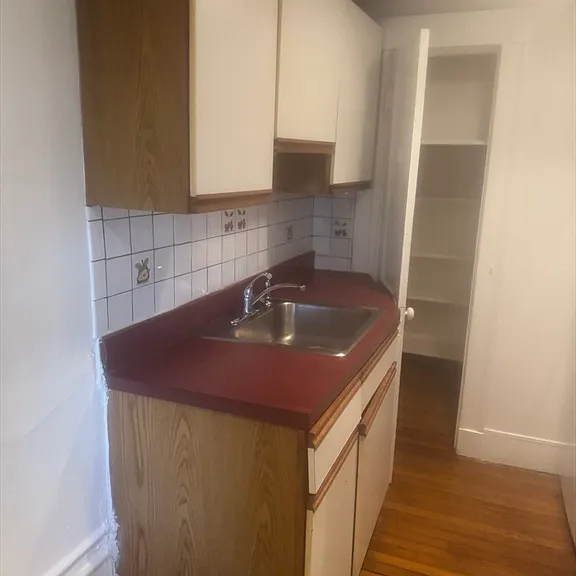 84 Sprague St #84 — Photo 8