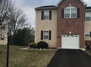 485 Auburn Ct, Souderton, PA 18964