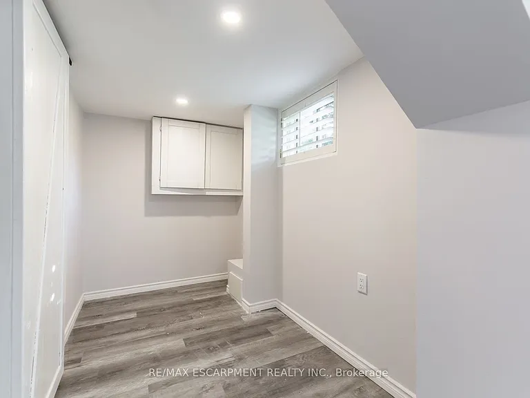 927 Teal Dr #2 — Photo 12