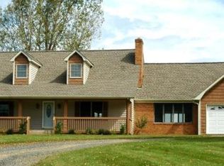 393 Vail Drive Ext, Jefferson, NC 28640