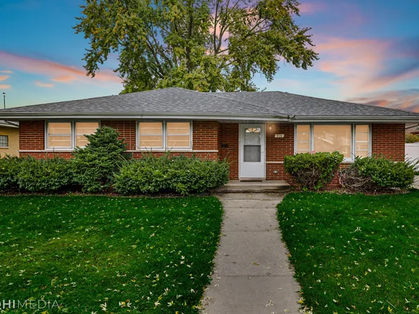 914 E 167th St, South Holland, IL 60473