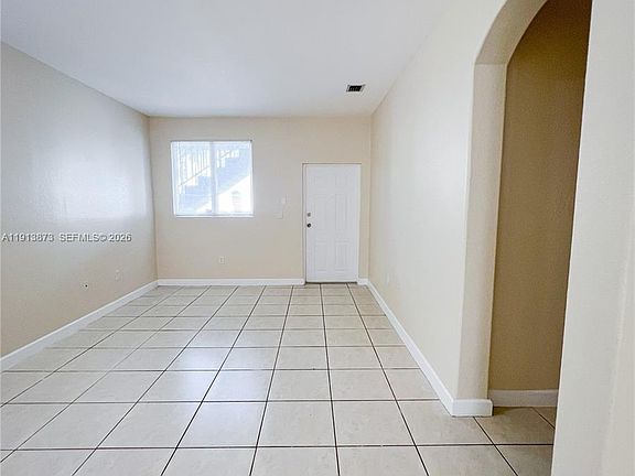 4th image of 1658 SE 28th Ct Unit 101