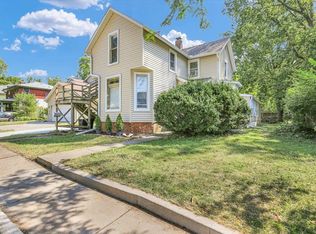 710 S Race St #1, Urbana, IL 61801