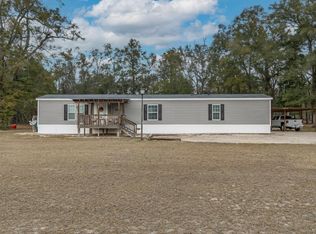 42 Kenneth Cir, Crawfordville, FL 32327