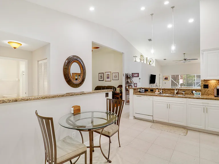 8063 Dolomtian Way — Photo 16