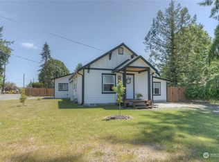 1621 W Young St, Elma, WA 98541