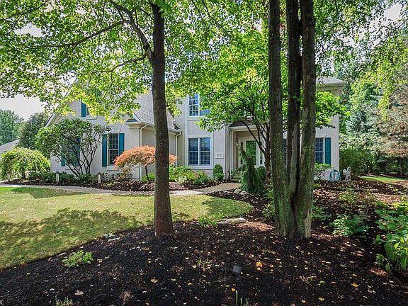 2nd image of 5536 Prestwick Ln