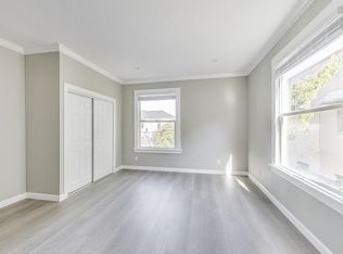 666 17th St #4-B, Oakland, CA 94612