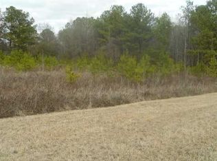 126 Crossing Ln, Westover, AL 35147