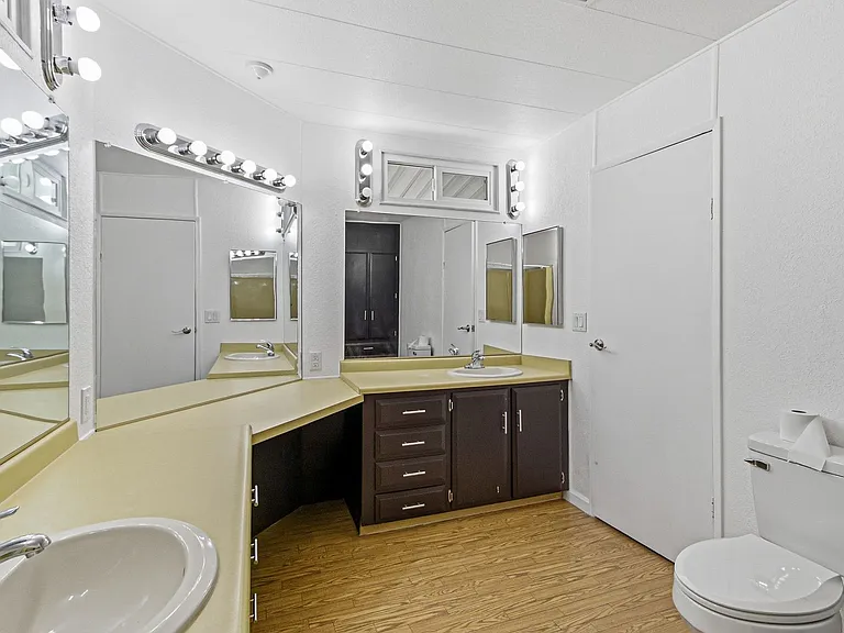 1309 Coronado Dr — Photo 16
