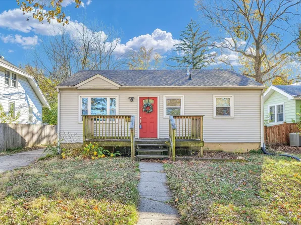 1215 W Healey St, Champaign, IL 61821