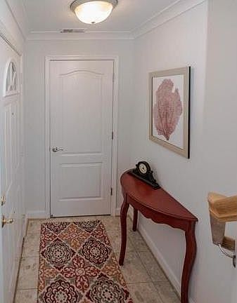 2nd image of 6924 Fairfax Dr Unit 438