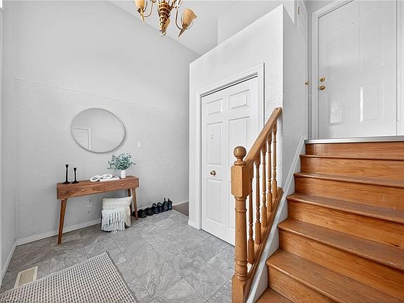 4th image of 24 Stanmore Ave