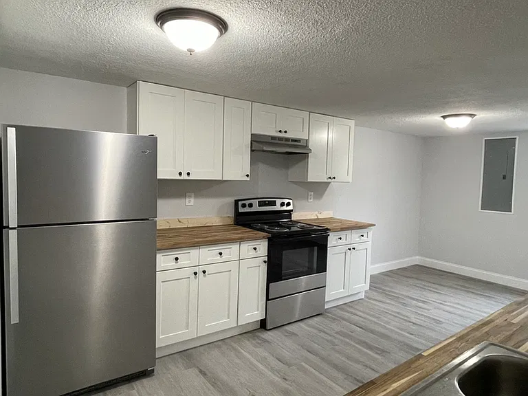 3106 Greenway Dr #2 — Photo 5