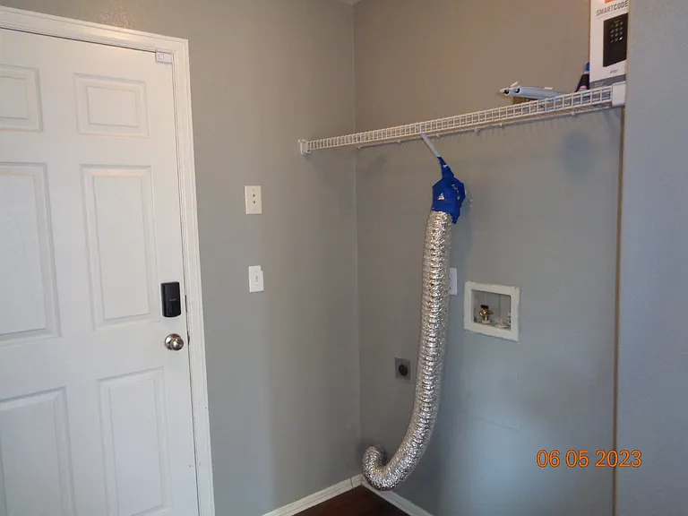 7958 Parsonage Ln — Photo 17
