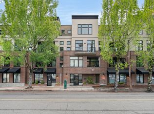 618 NW 12th Ave APT 215, Portland, OR 97209