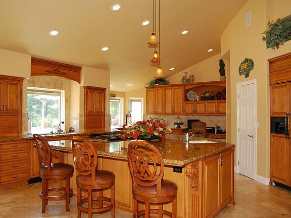 Cooks dream kitchen!