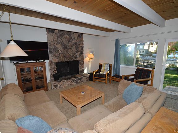 4th image of 1681 Venice Dr